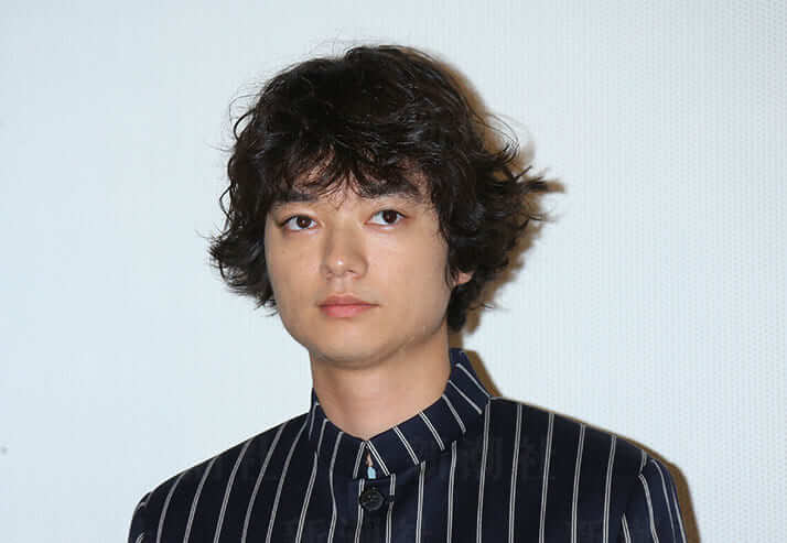 染谷将太は七つの齢で芸の道へ
