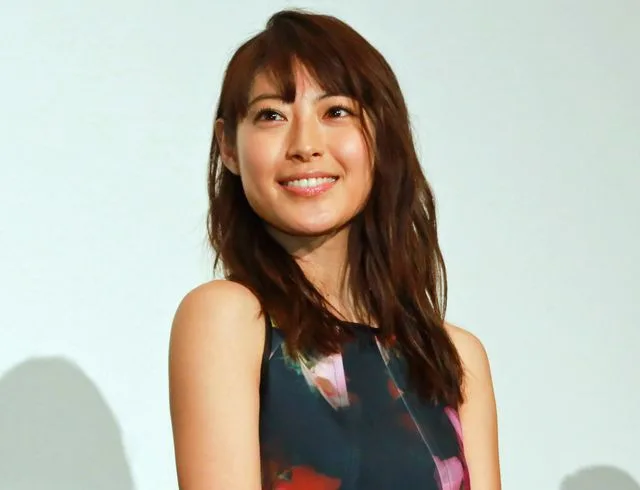 瀧本美織は解散を経て遠回りをした
