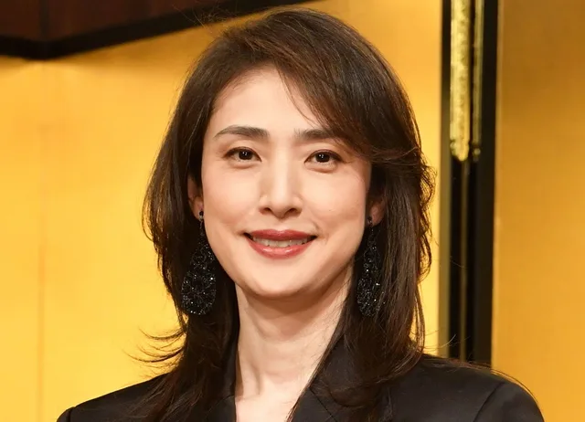 天海祐希は首席で入りながら二十六番だった