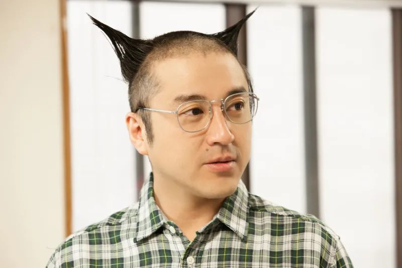 ムロツヨシは十年十度にわたって舞台を続けた