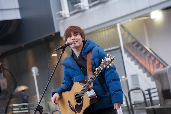 岸洋佑は早稲田を1年留年して卒業した