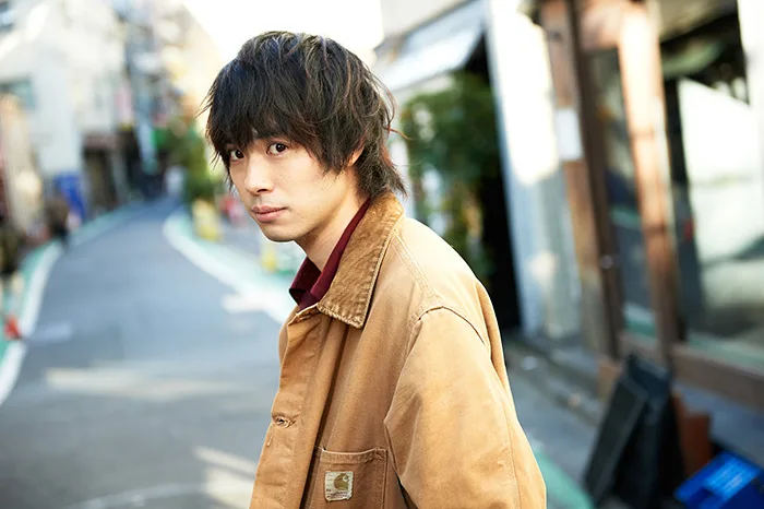 渡辺大知の未来予想図-歌い演じそして撮る