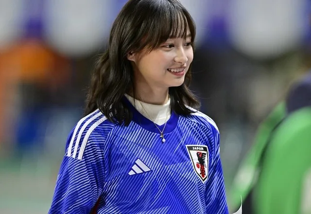 影山優佳は男子に混じって球を蹴る少女だった