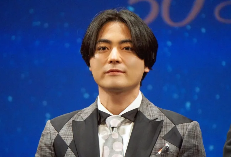 山田孝之の姉は歌い手と演じ手である