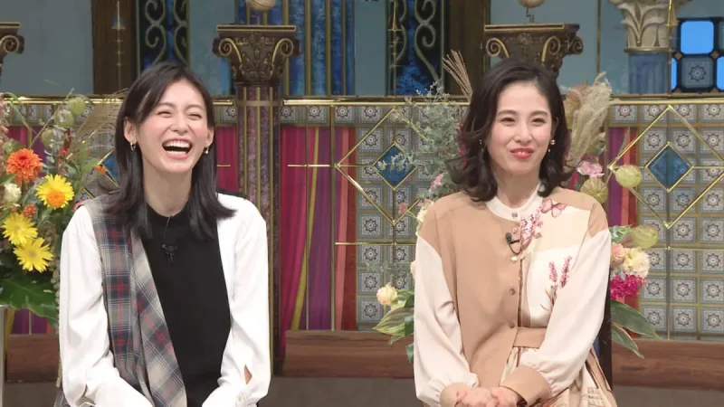 本仮屋ユイカと本仮屋リイナは双子ではなく姉妹である