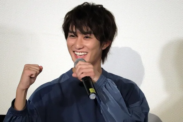 橋本涼は普段から自ら台所に立っている