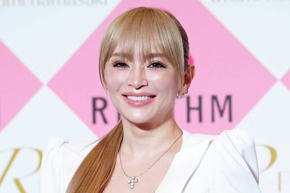 浜崎あゆみは1997年にニューヨークで3か月のボイストレーニングを積んだ
